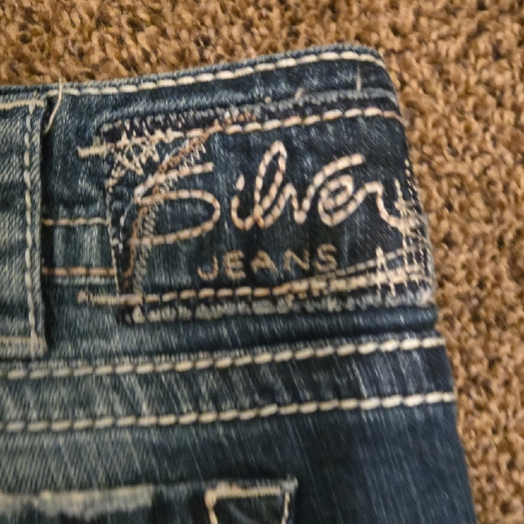 Like New Silver Women's Jeans - Picture 5 of 10